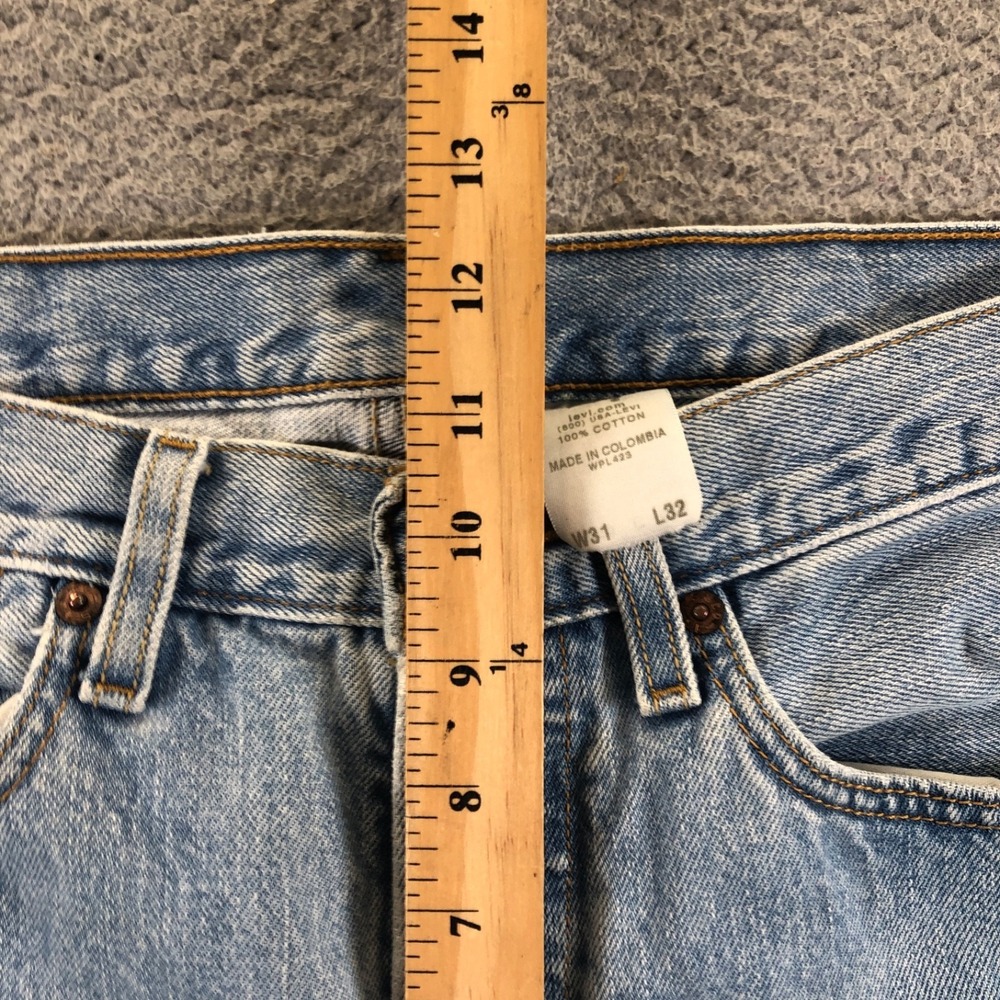 Vintage Levis Jeans Mens 31x32 Blue 501 Straight Leg Y2K Light Wash Classic 2006 - Picture 11 of 13